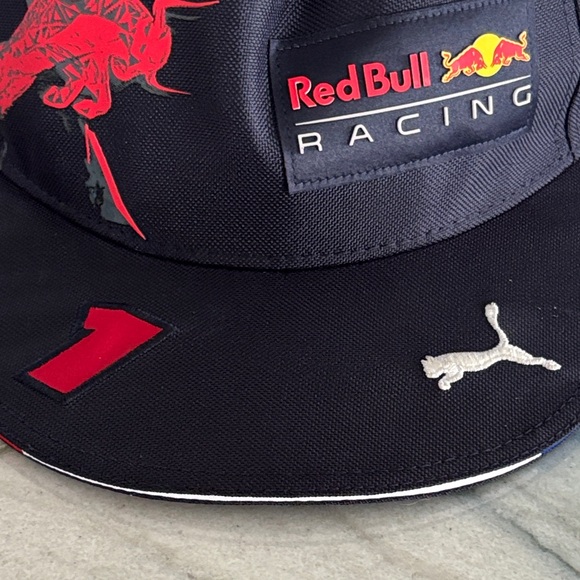 Red Bull Racing Formula One Team Cap - Picture 7 of 7